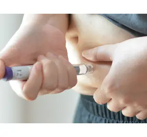 Medical Weight‑Loss Injections vs. Diet Jabs: Why Clinical Oversight Is Mandatory